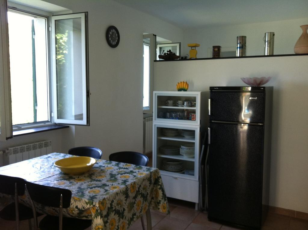 Dolcevia Appartement Levanto Kamer foto